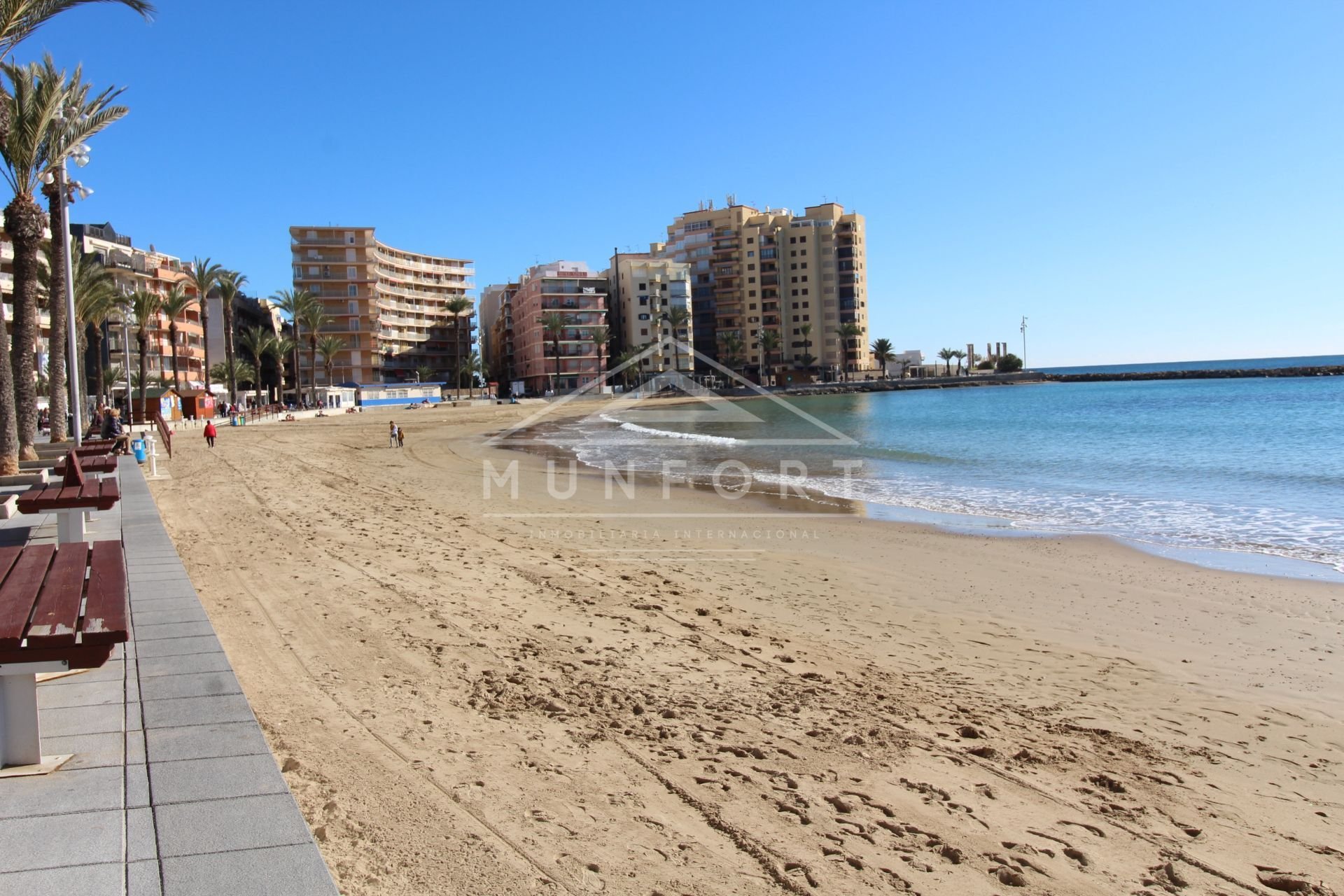 Resale - Apartments -
Torrevieja - Centro - Torrevieja