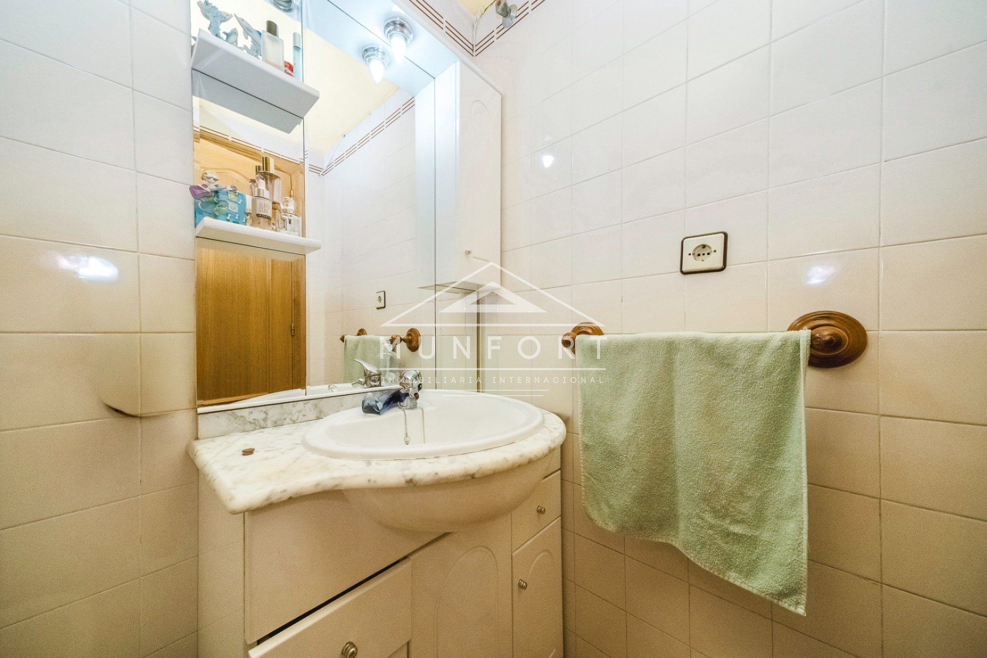 Resale - Apartments -
Torrevieja - El Acequión - Torrevieja