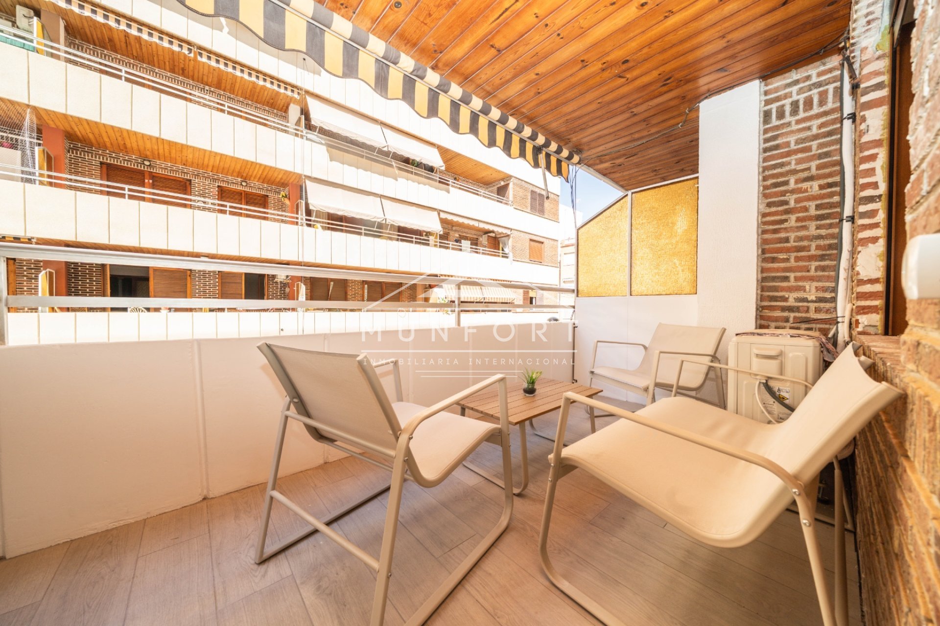 Resale - Apartments -
Torrevieja - El Acequión - Torrevieja