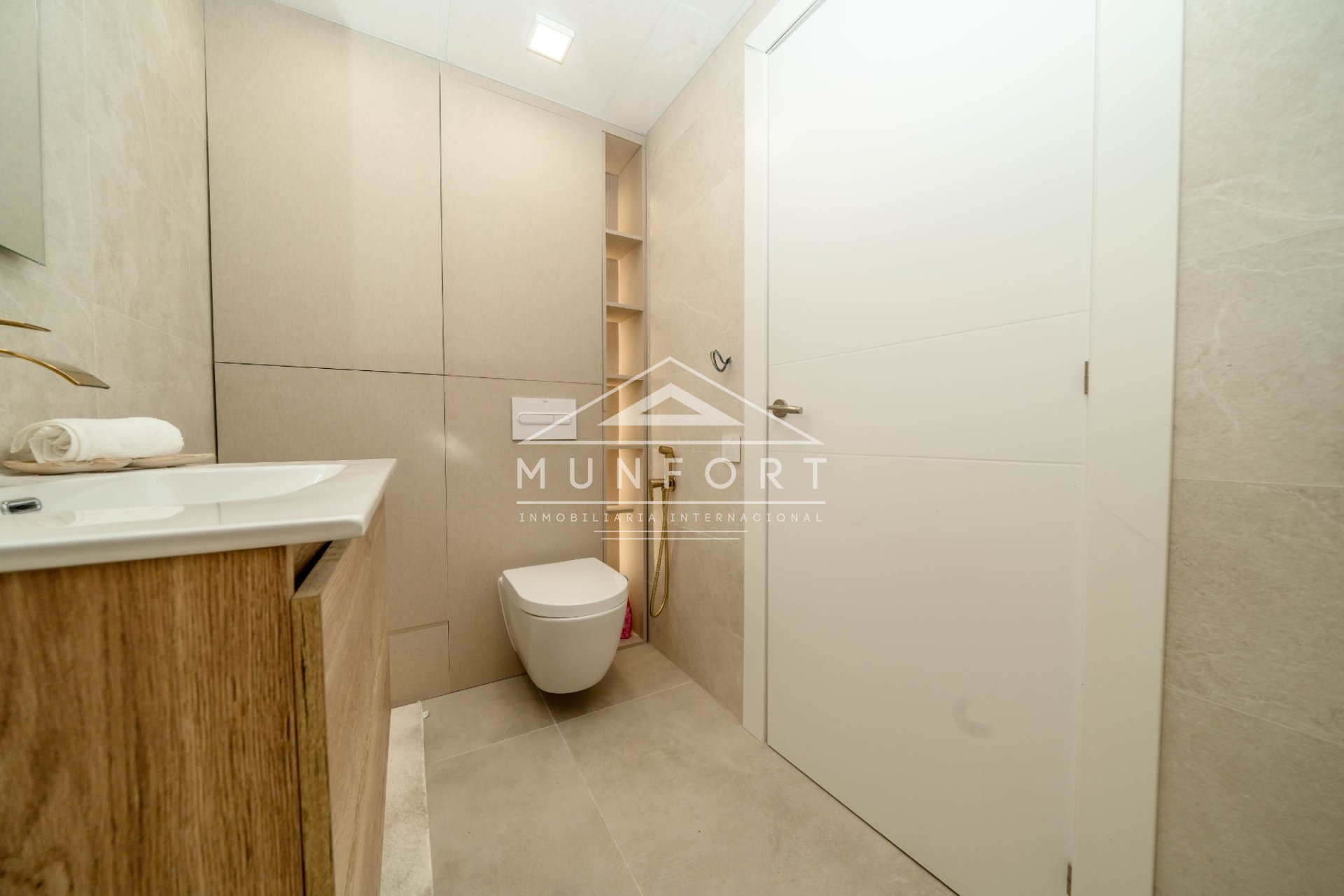 Resale - Apartments -
Torrevieja - El Acequión - Torrevieja