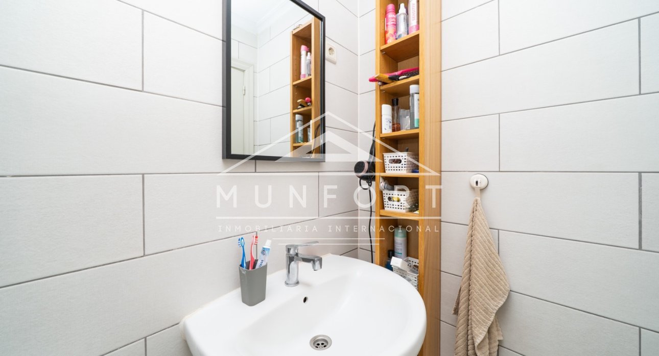 Resale - Apartments -
Torrevieja - La Mata - Torrevieja