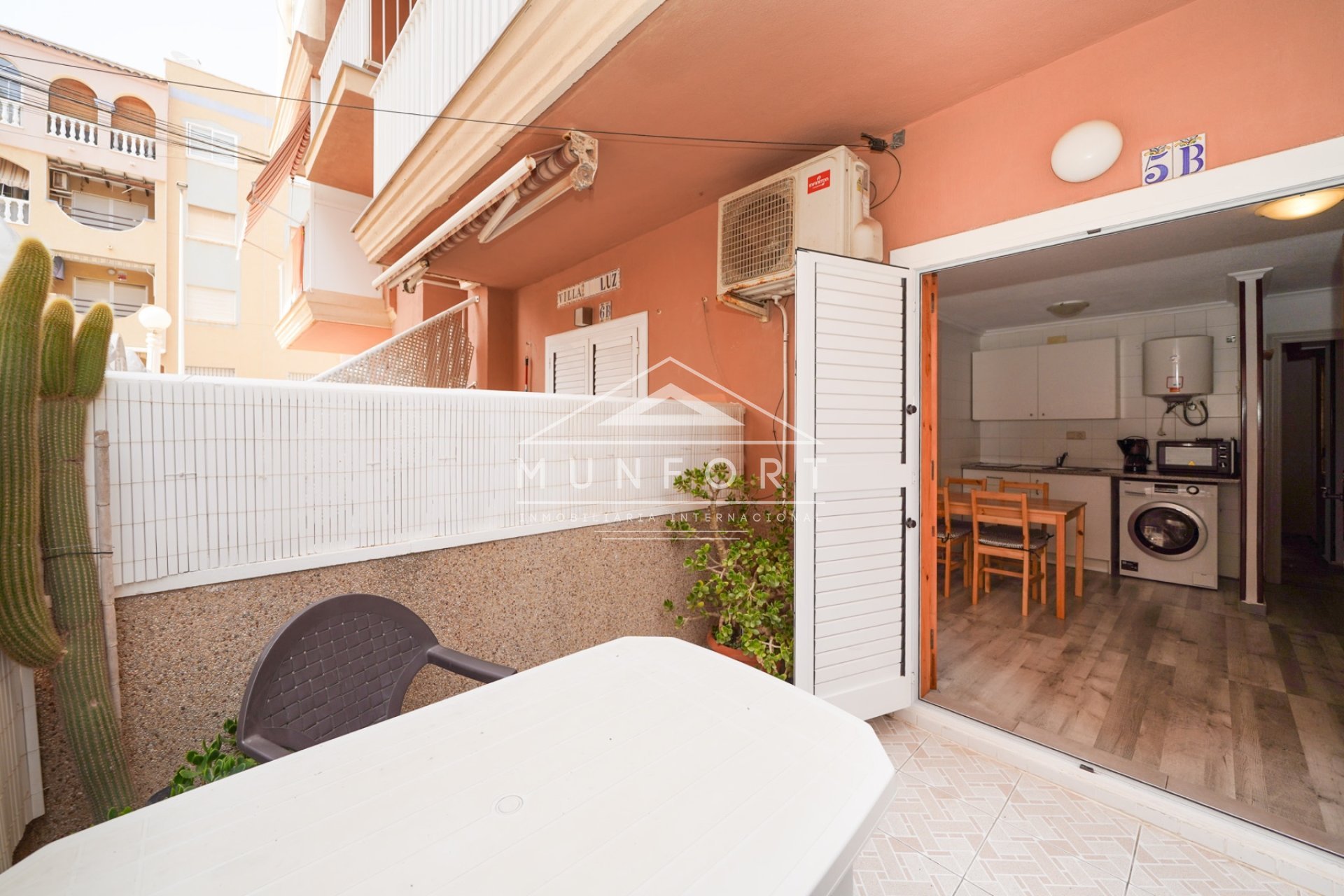 Resale - Apartments -
Torrevieja - La Mata - Torrevieja