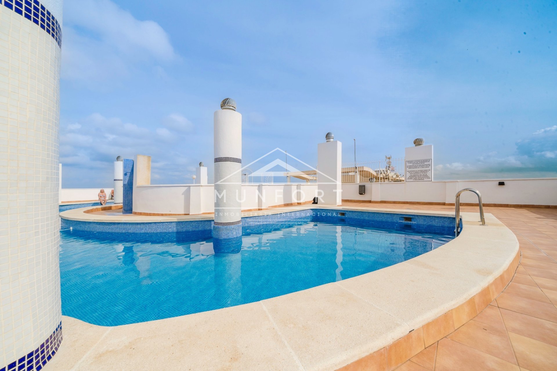 Resale - Apartments -
Torrevieja - Parque de las Naciones - Torrevieja