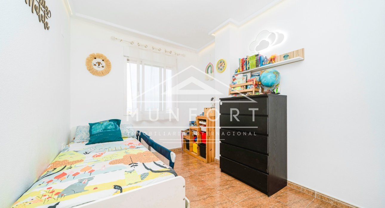 Resale - Apartments -
Torrevieja - Parque de las Naciones - Torrevieja