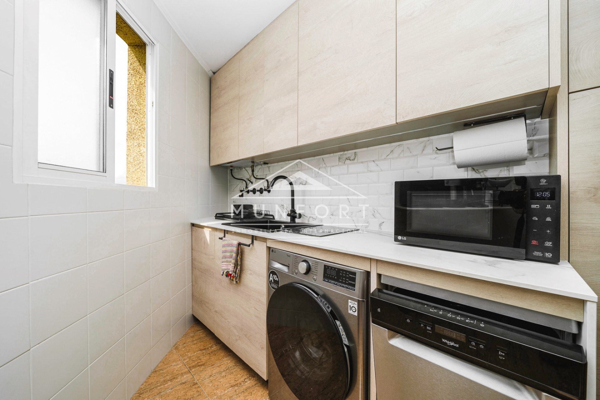 Resale - Apartments -
Torrevieja - Parque de las Naciones - Torrevieja