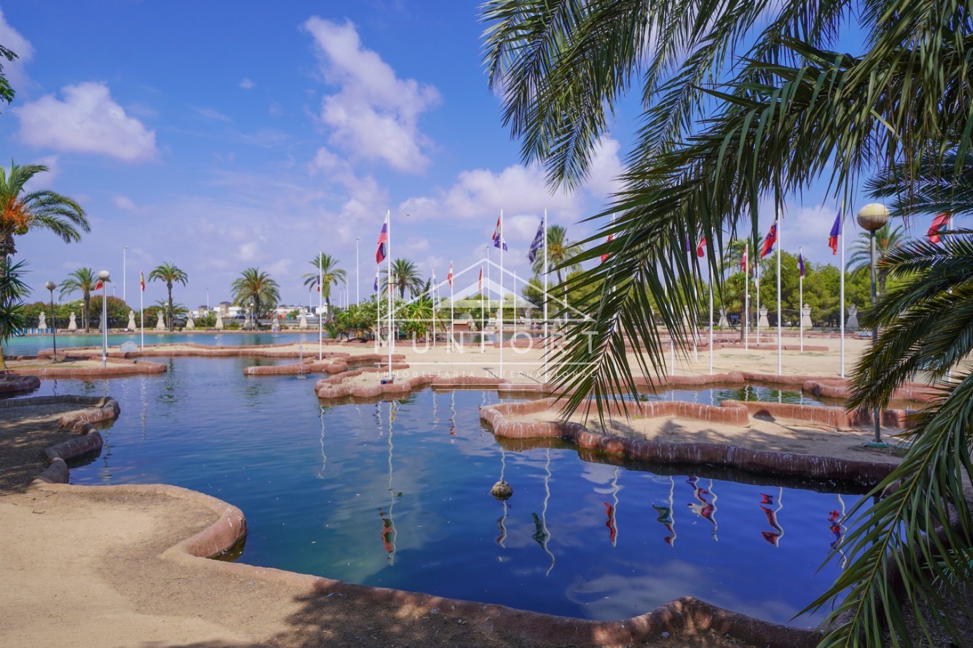 Resale - Apartments -
Torrevieja - Parque de las Naciones - Torrevieja