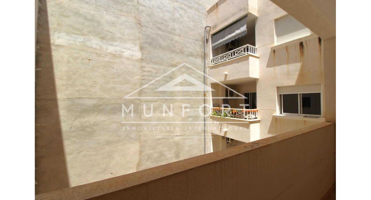 Resale - Apartments -
Torrevieja - Playa del Cura - Torrevieja