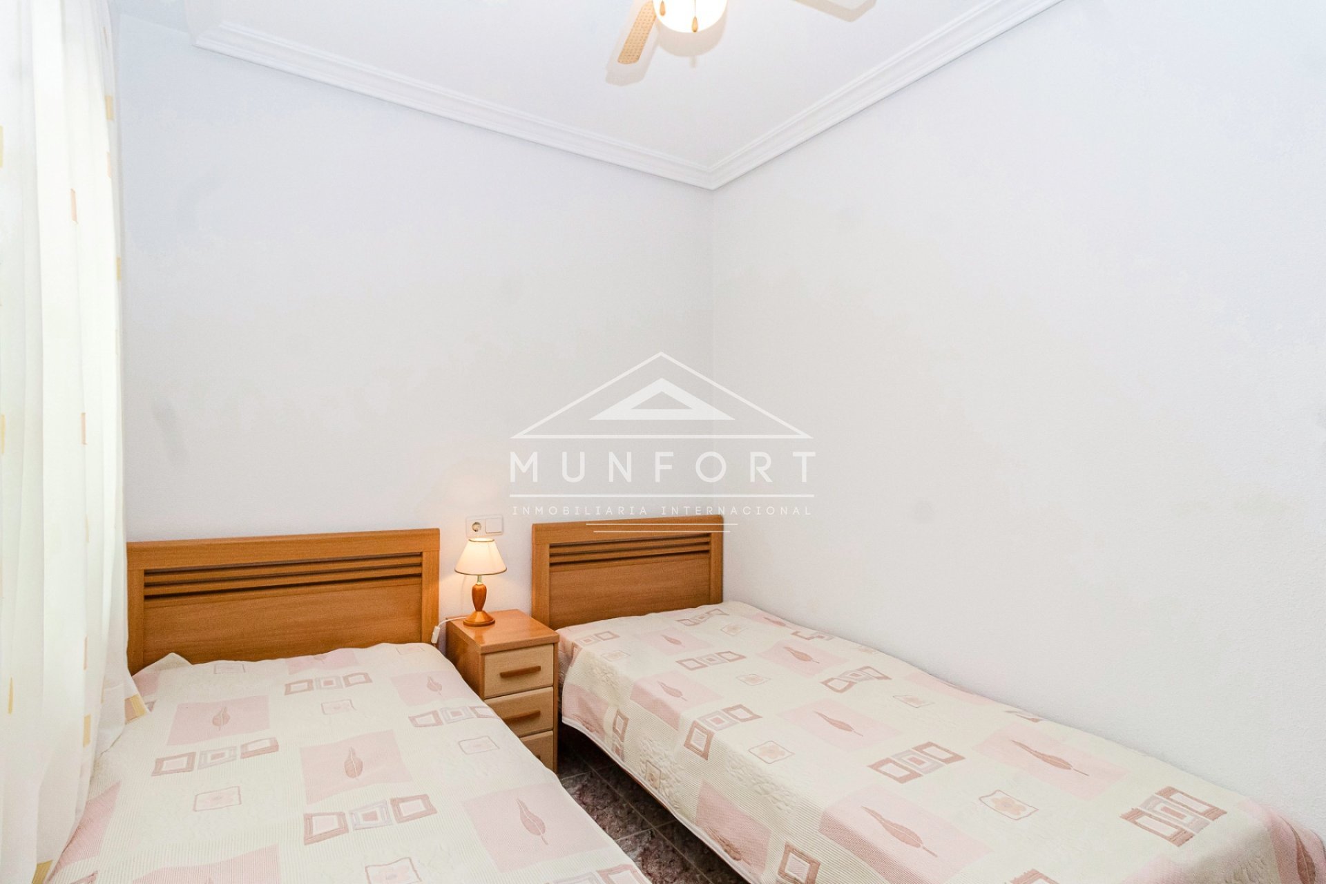 Resale - Apartments -
Torrevieja - Playa del Cura - Torrevieja