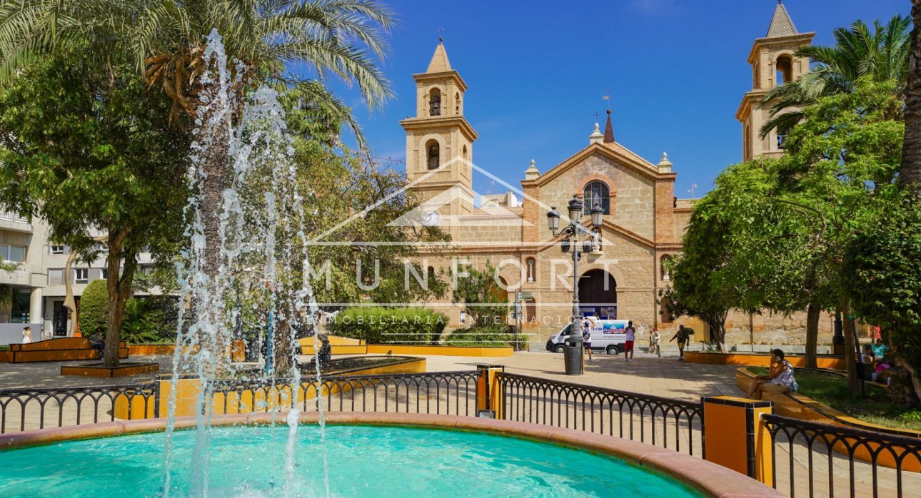 Resale - Apartments -
Torrevieja - Playa del Cura - Torrevieja