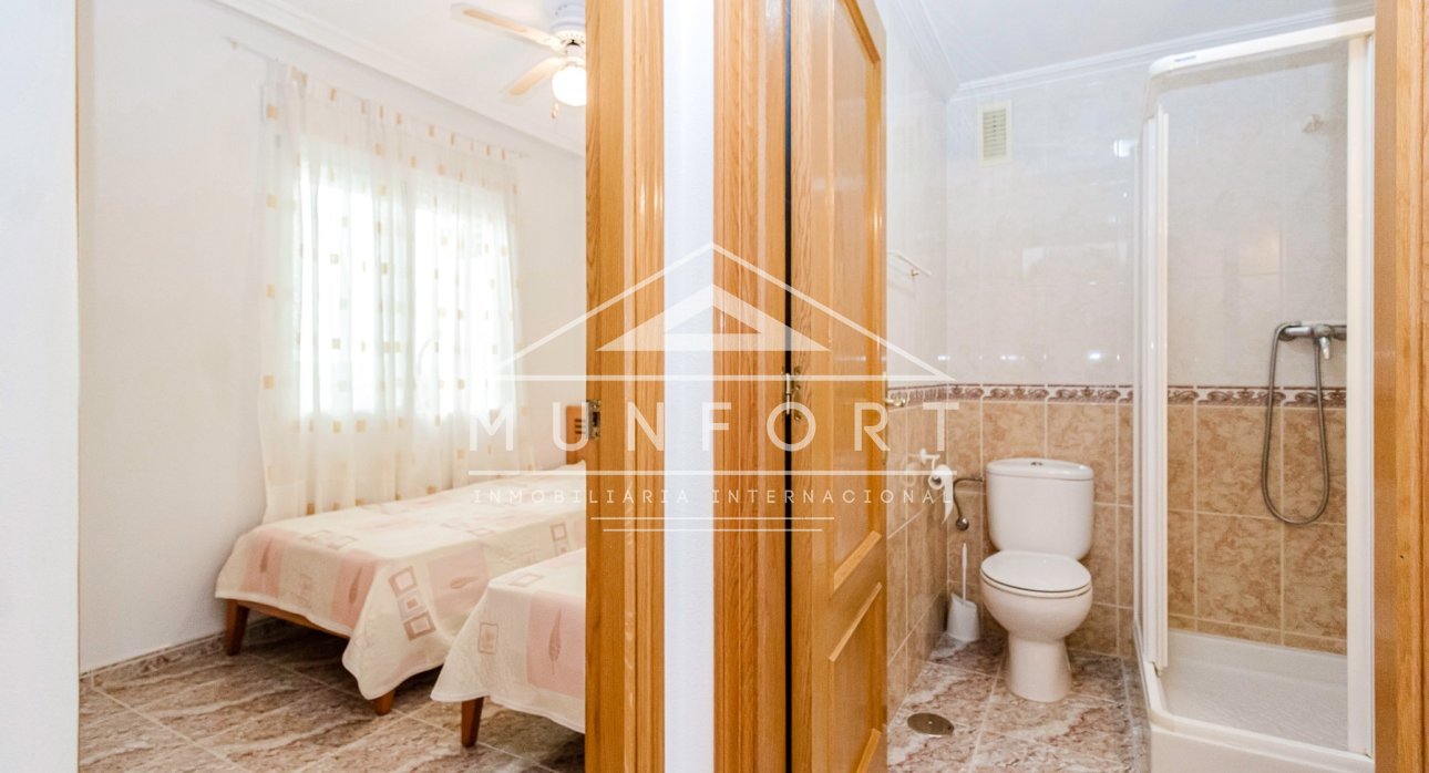 Resale - Apartments -
Torrevieja - Playa del Cura - Torrevieja