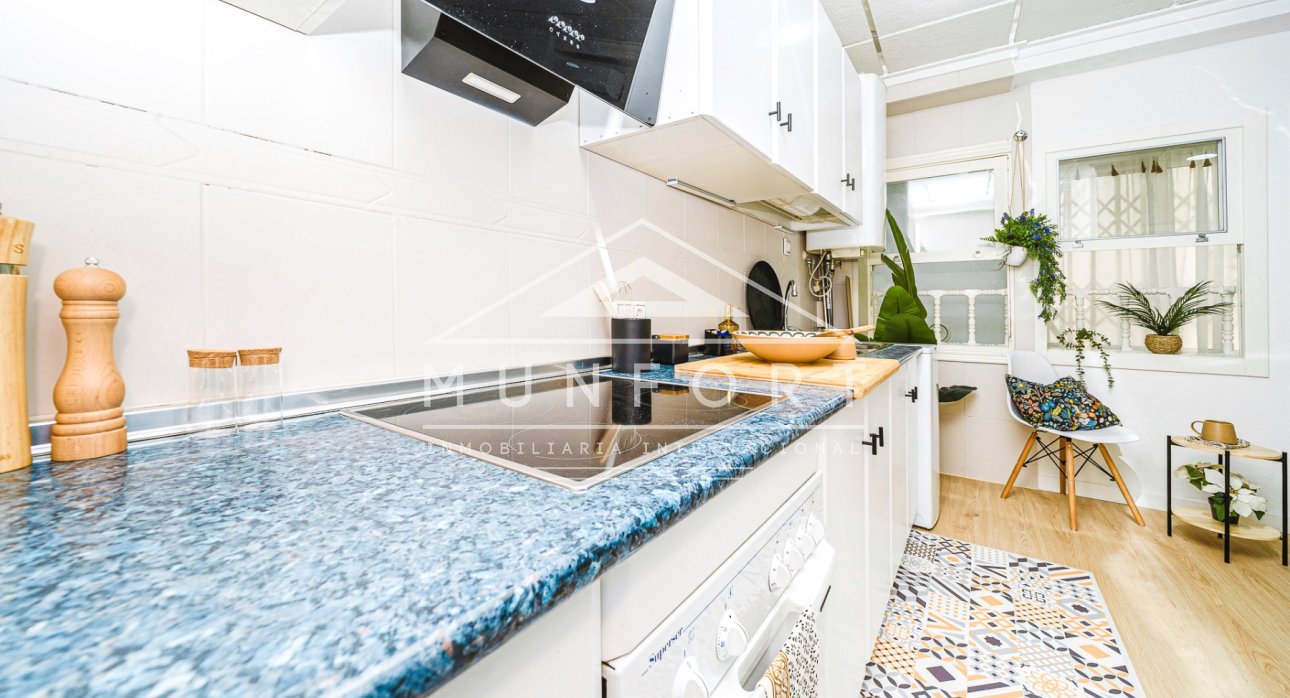 Resale - Apartments -
Torrevieja - Playa del Cura - Torrevieja