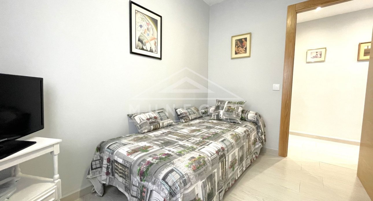 Resale - Apartments -
Torrevieja - Playa del Cura - Torrevieja