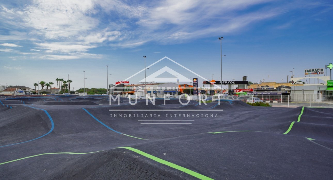 Resale - Apartments -
Torrevieja