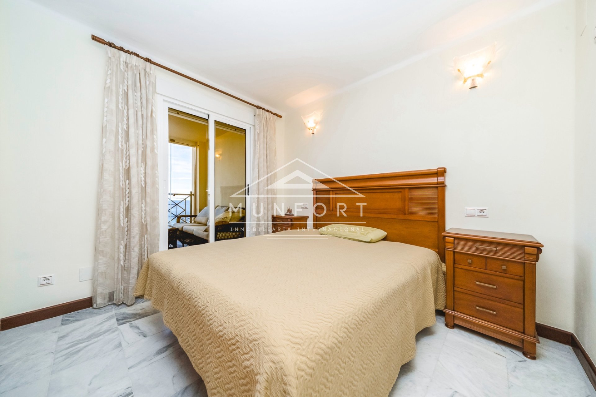 Resale - Apartments -
Torrevieja