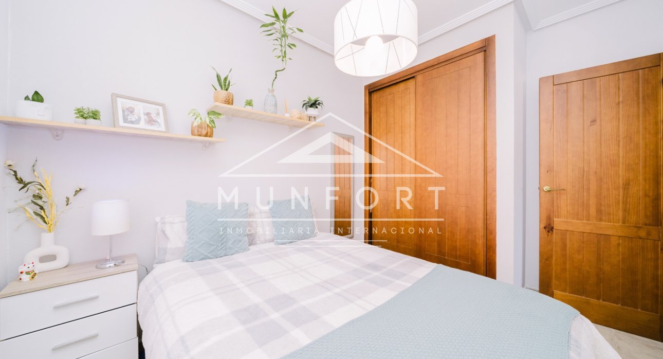 Resale - Apartments -
Torrevieja