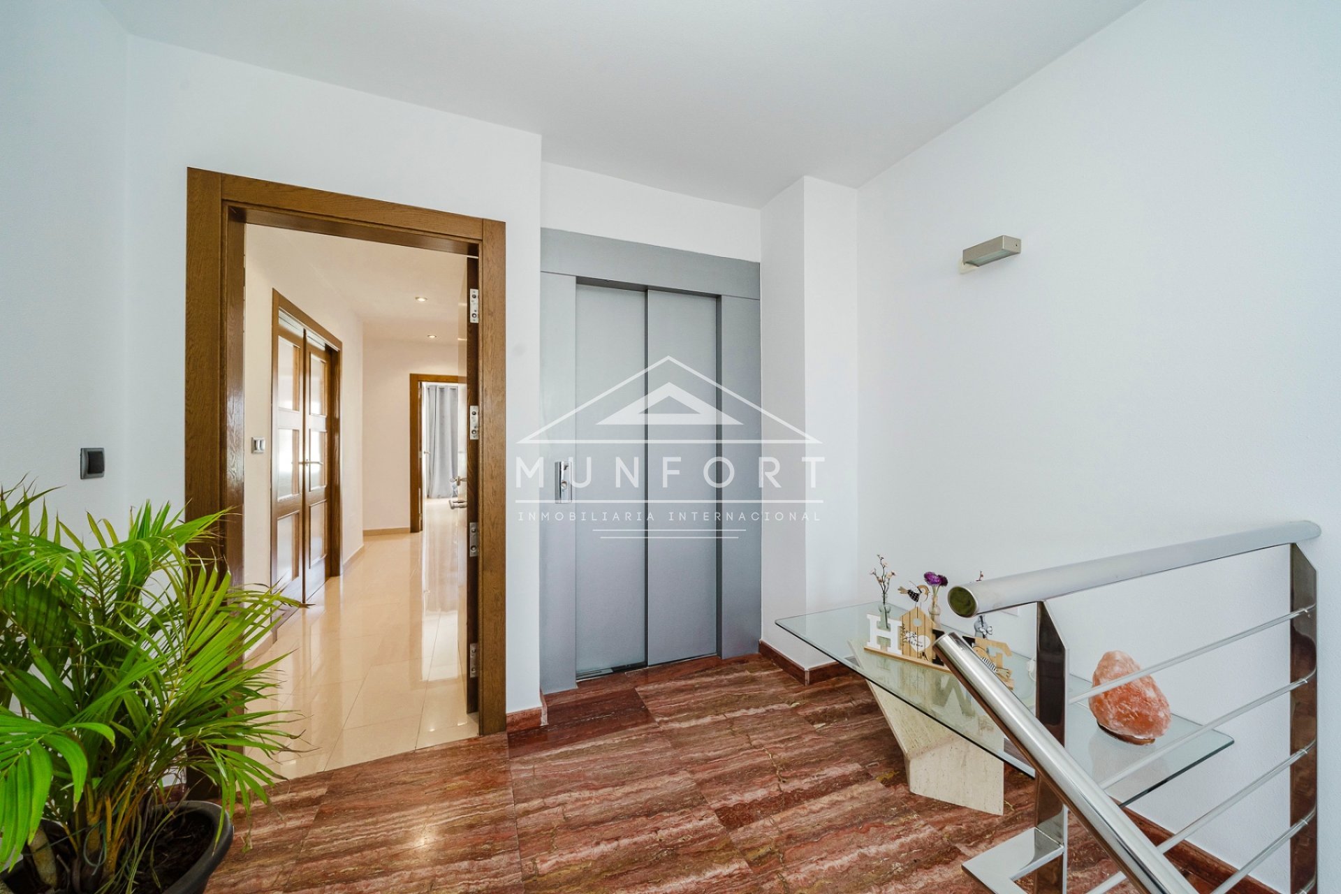 Resale - Building -
Pilar de la Horadada