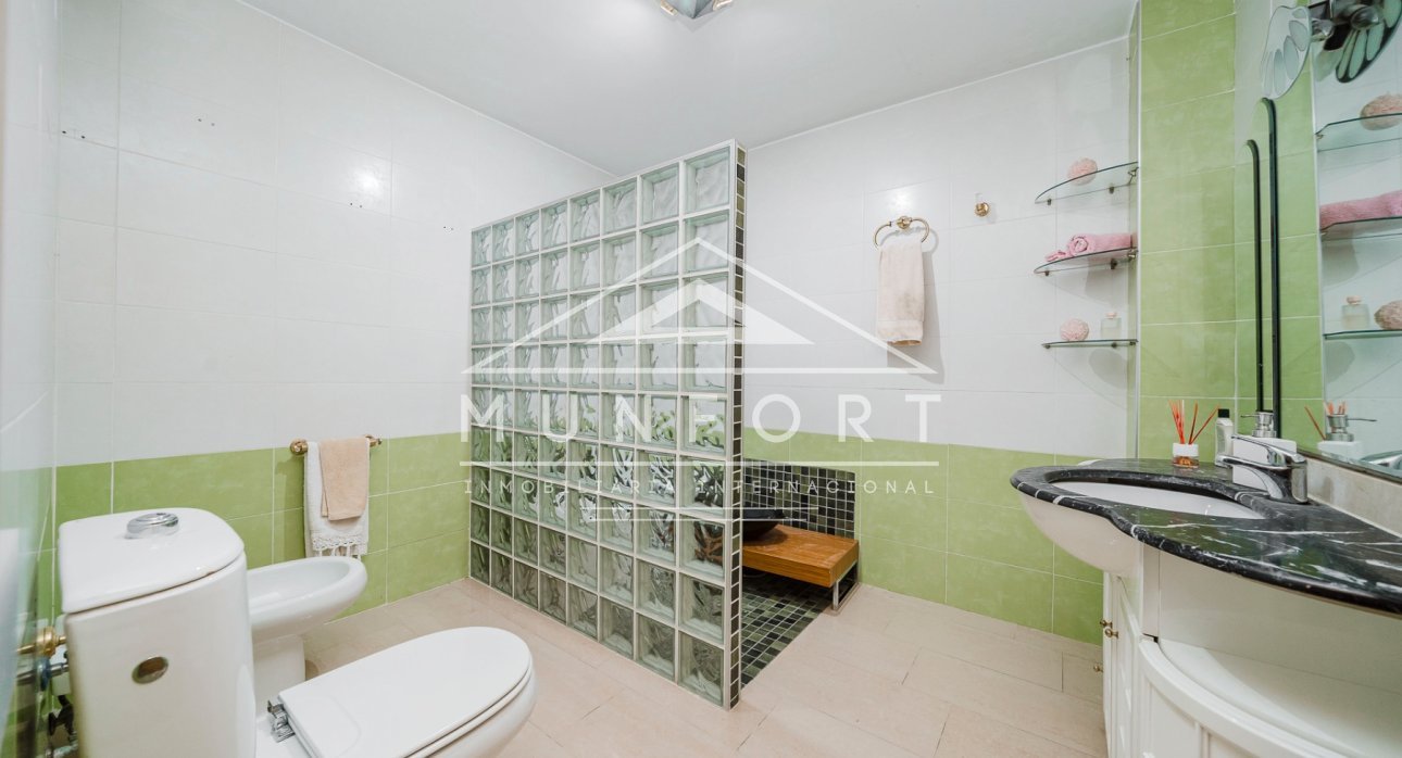 Resale - Building -
Pilar de la Horadada