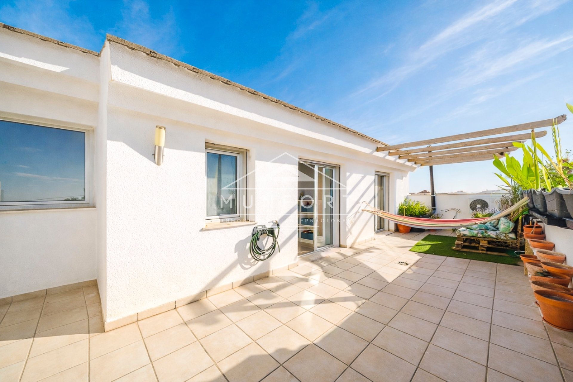 Resale - Building -
Pilar de la Horadada