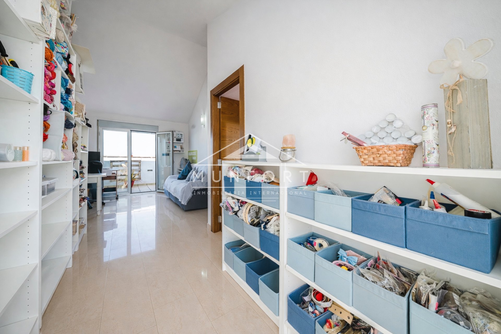 Resale - Building -
Pilar de la Horadada