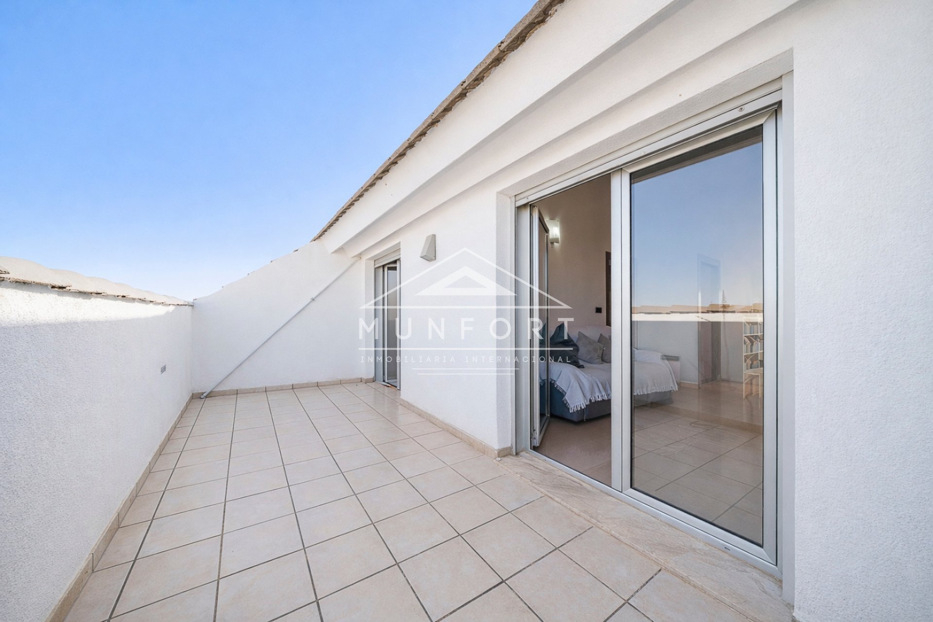 Resale - Building -
Pilar de la Horadada