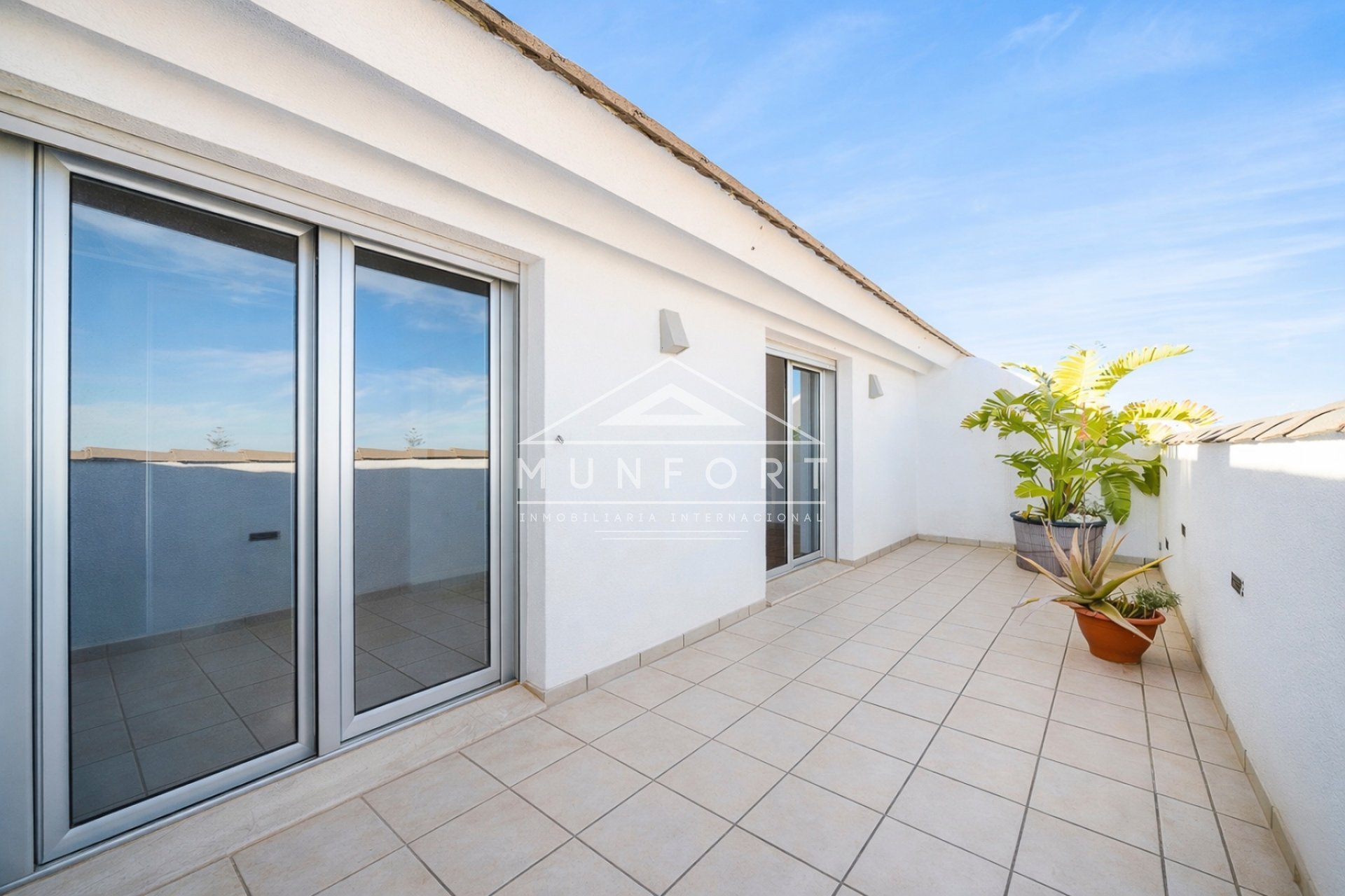 Resale - Building -
Pilar de la Horadada