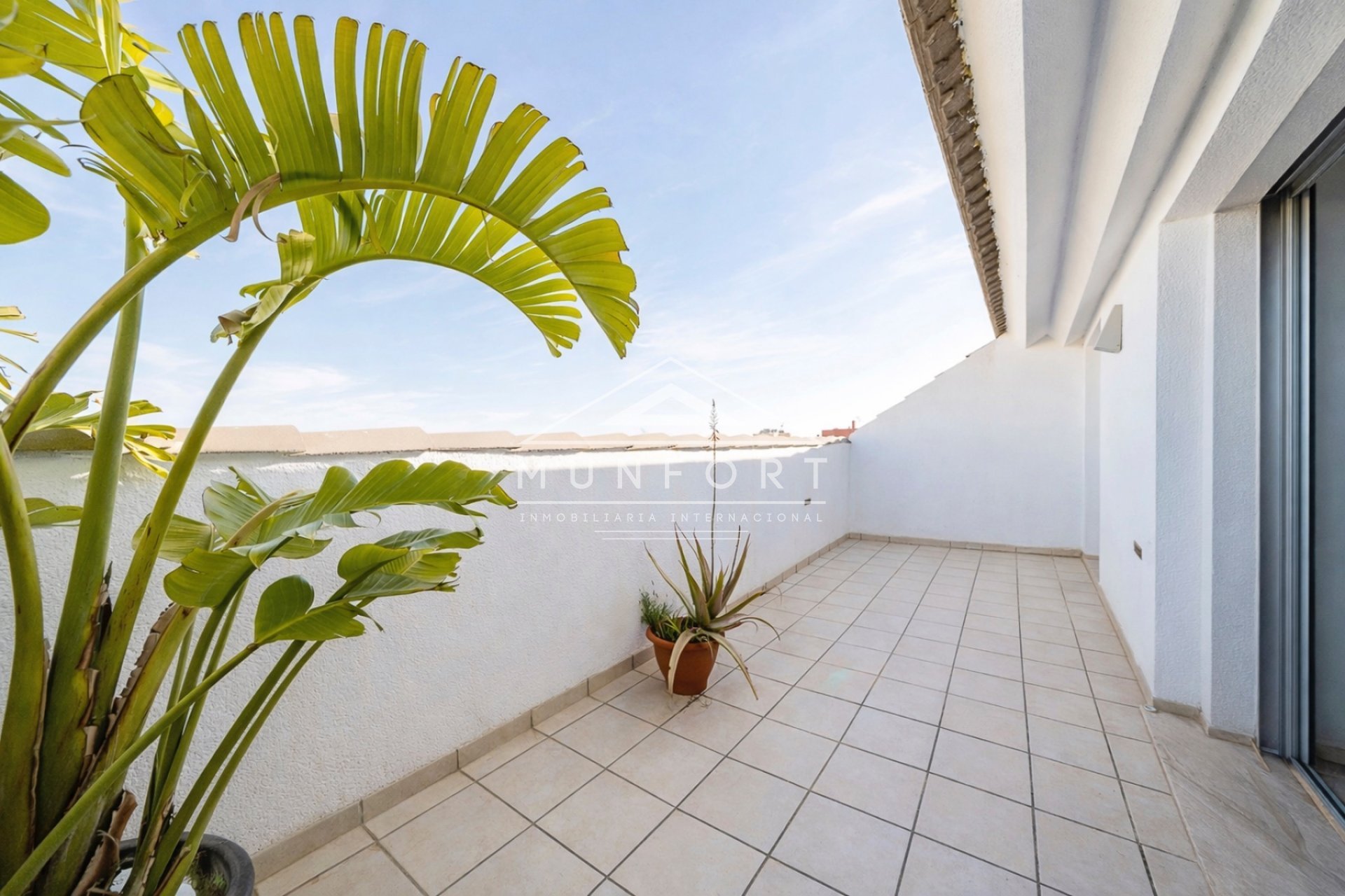 Resale - Building -
Pilar de la Horadada