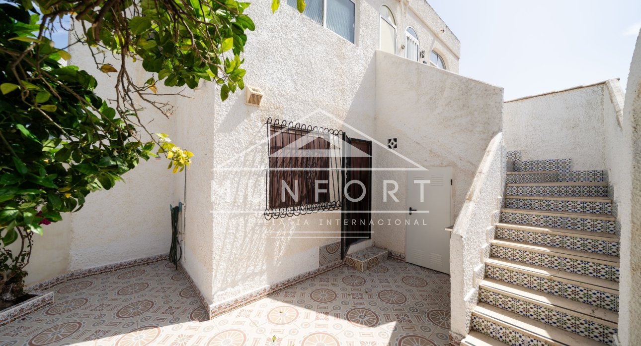 Resale - Bungalows -
Alcázares, Los - Los Narejos