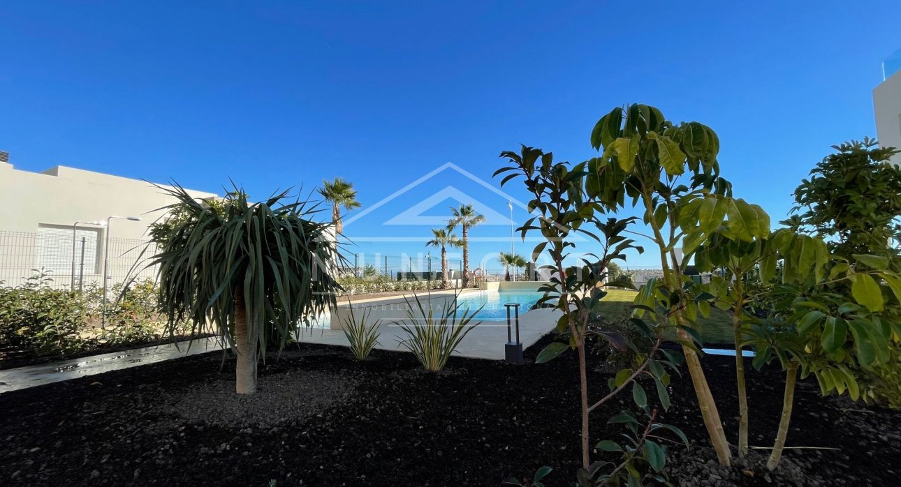 Resale - Bungalows -
Algorfa - Club de Golf La Finca - Algorfa