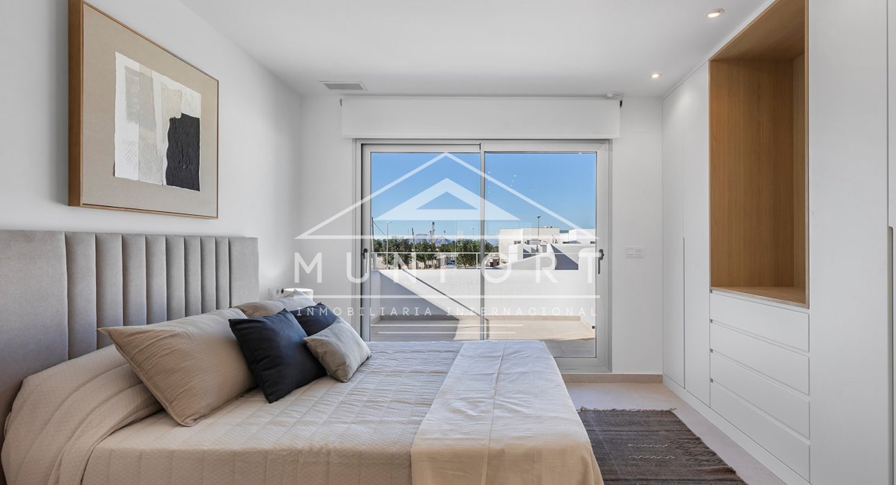 Resale - Bungalows -
Dolores