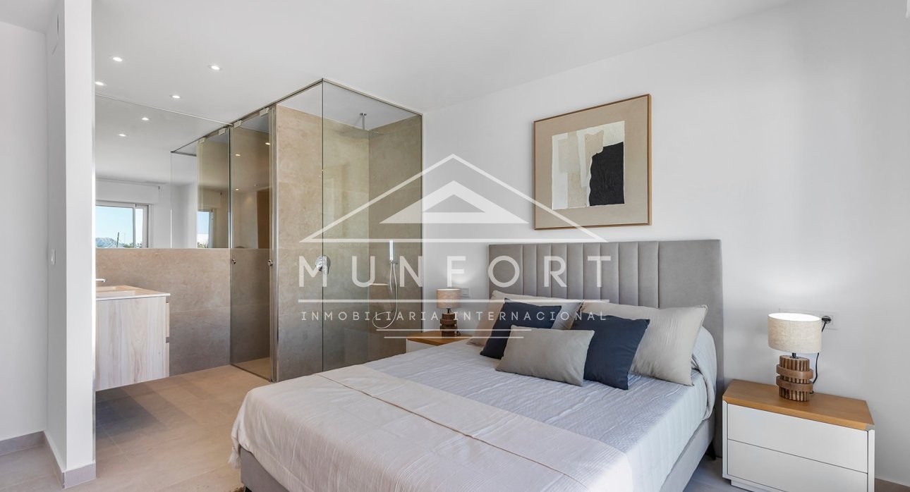 Resale - Bungalows -
Dolores