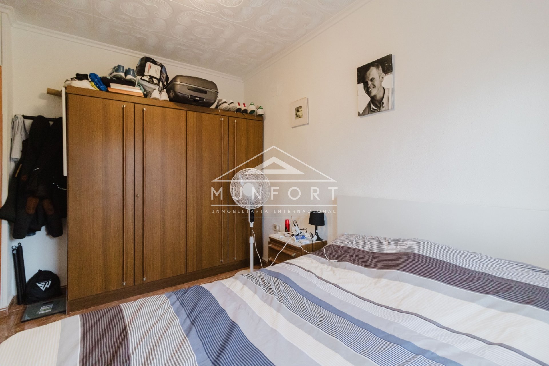 Resale - Bungalows -
Los Nietos