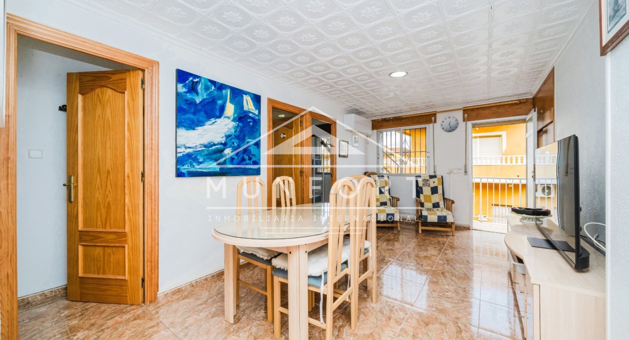 Resale - Bungalows -
Los Nietos