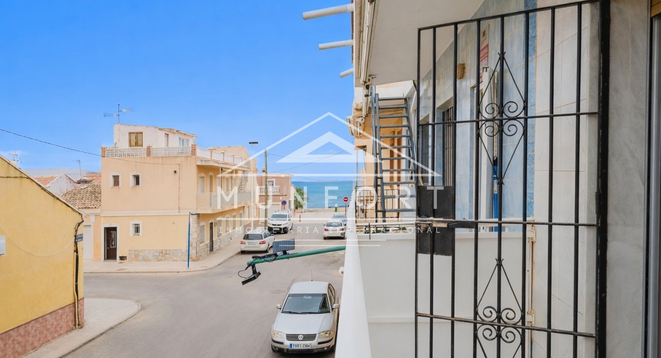 Resale - Bungalows -
Los Nietos