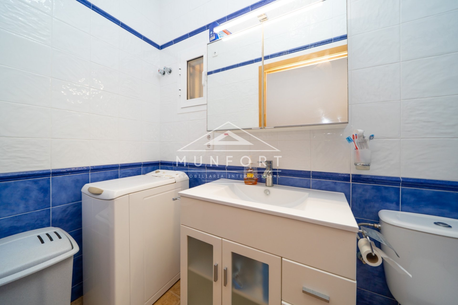 Resale - Bungalows -
Los Urrutias