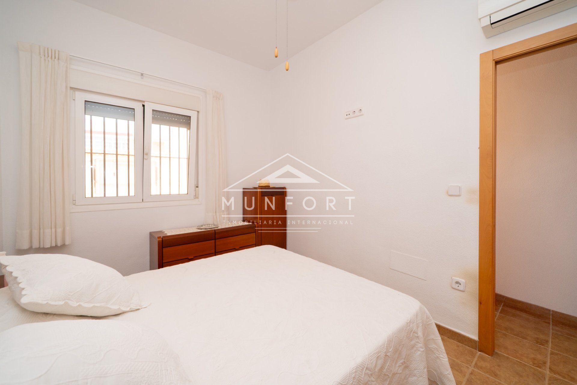 Resale - Bungalows -
Los Urrutias