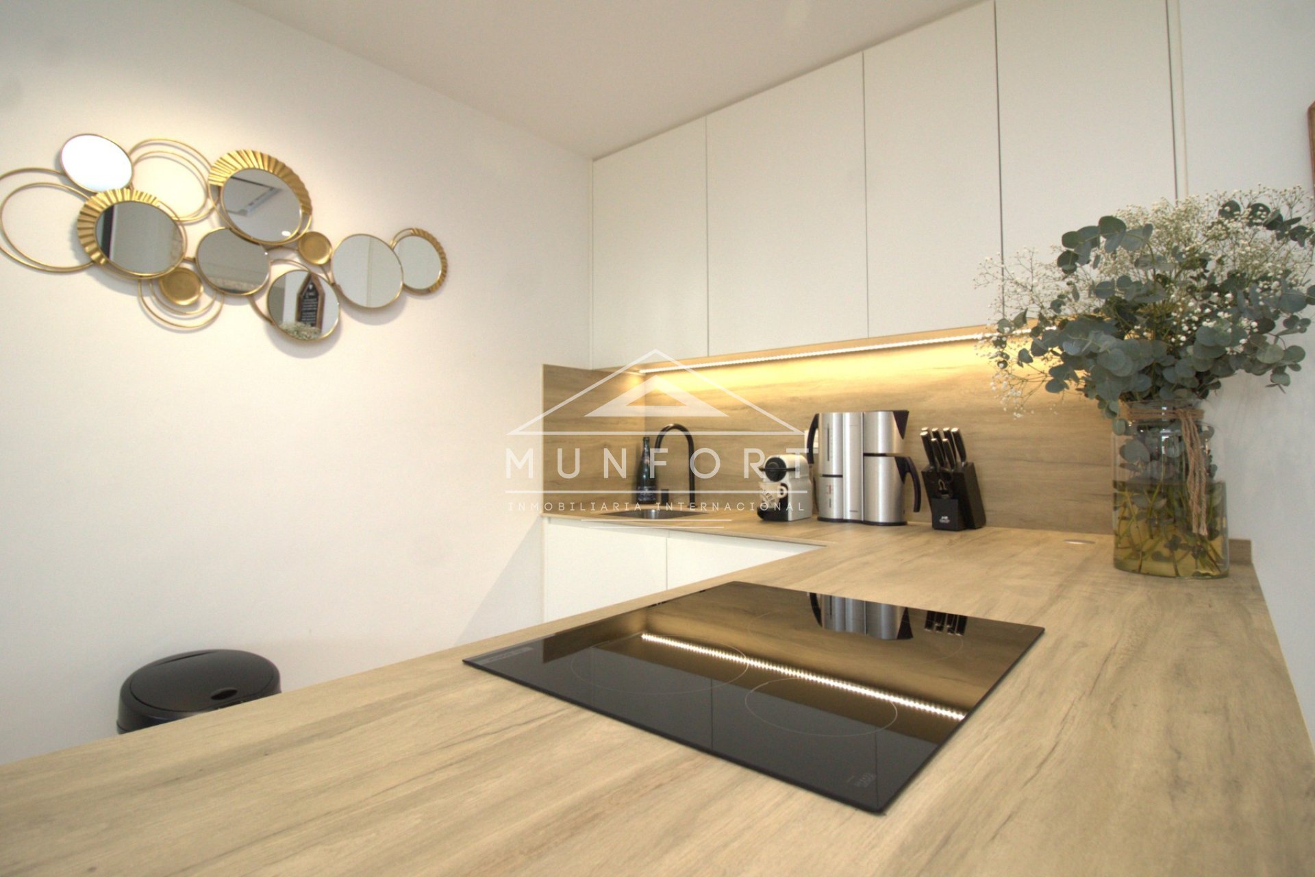 Resale - Bungalows -
Mar de Cristal