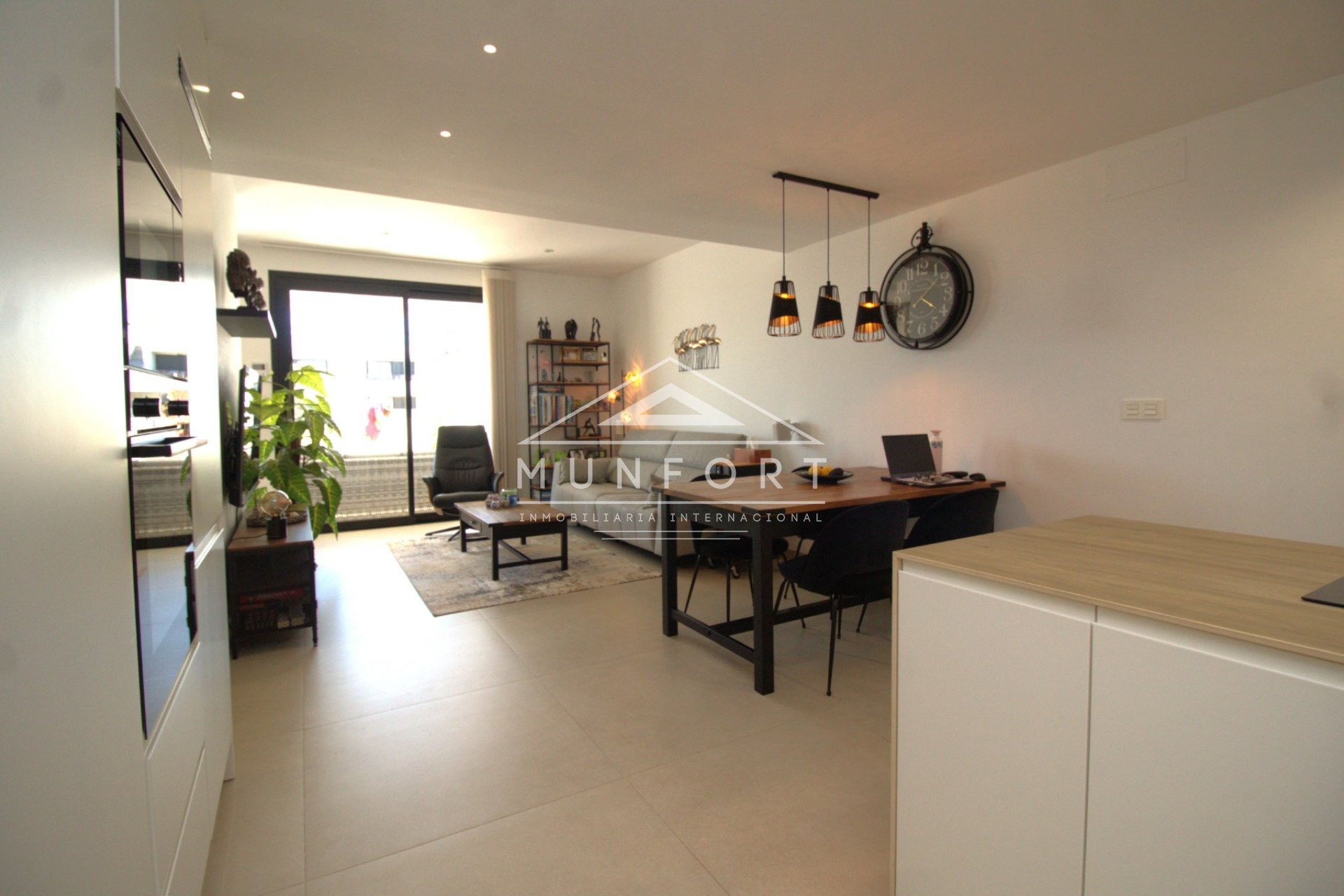 Resale - Bungalows -
Mar de Cristal