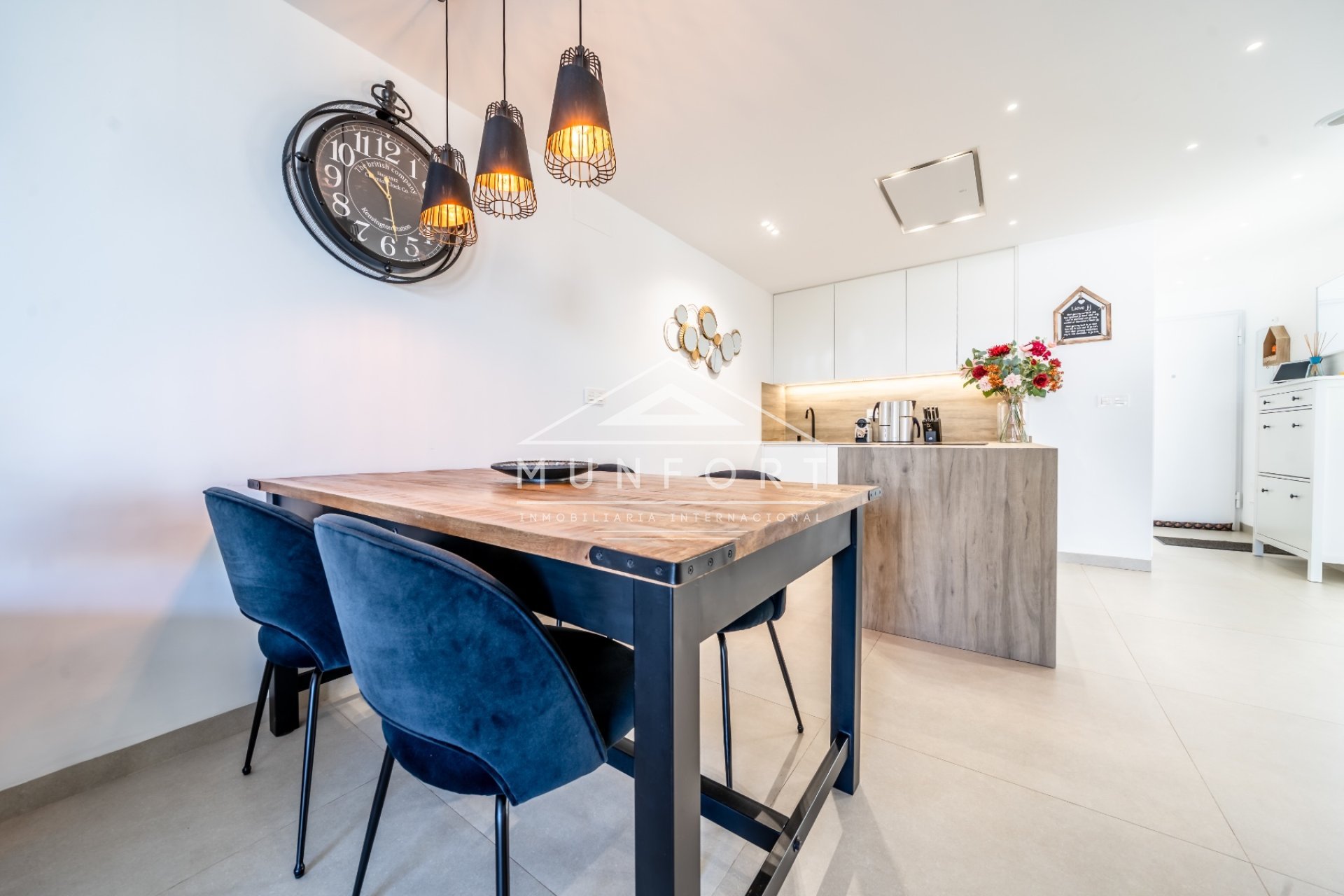 Resale - Bungalows -
Mar de Cristal