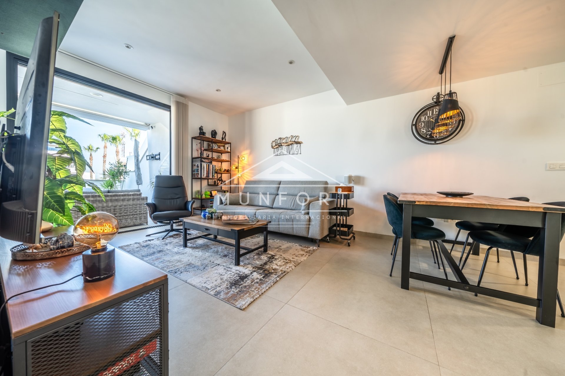 Resale - Bungalows -
Mar de Cristal