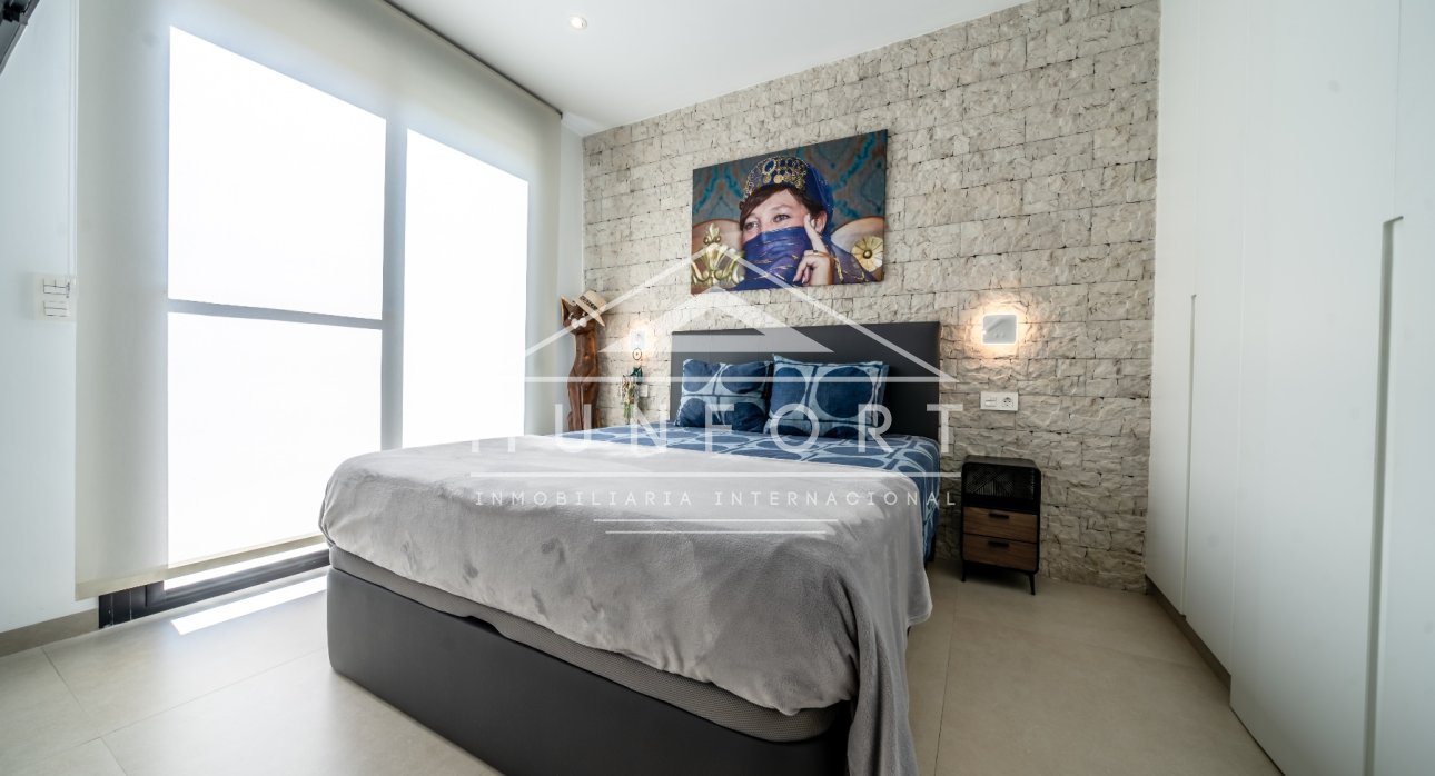 Resale - Bungalows -
Mar de Cristal