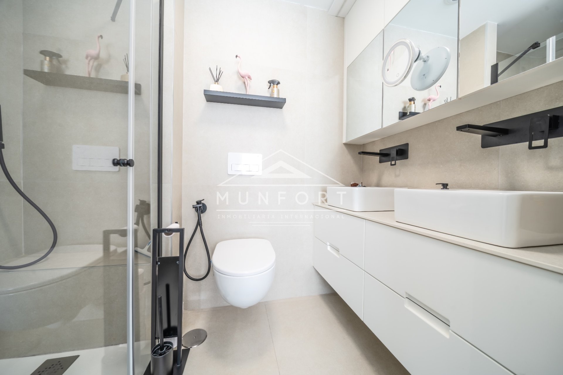 Resale - Bungalows -
Mar de Cristal