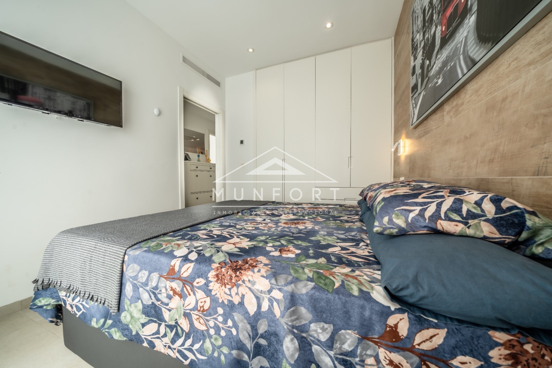 Resale - Bungalows -
Mar de Cristal