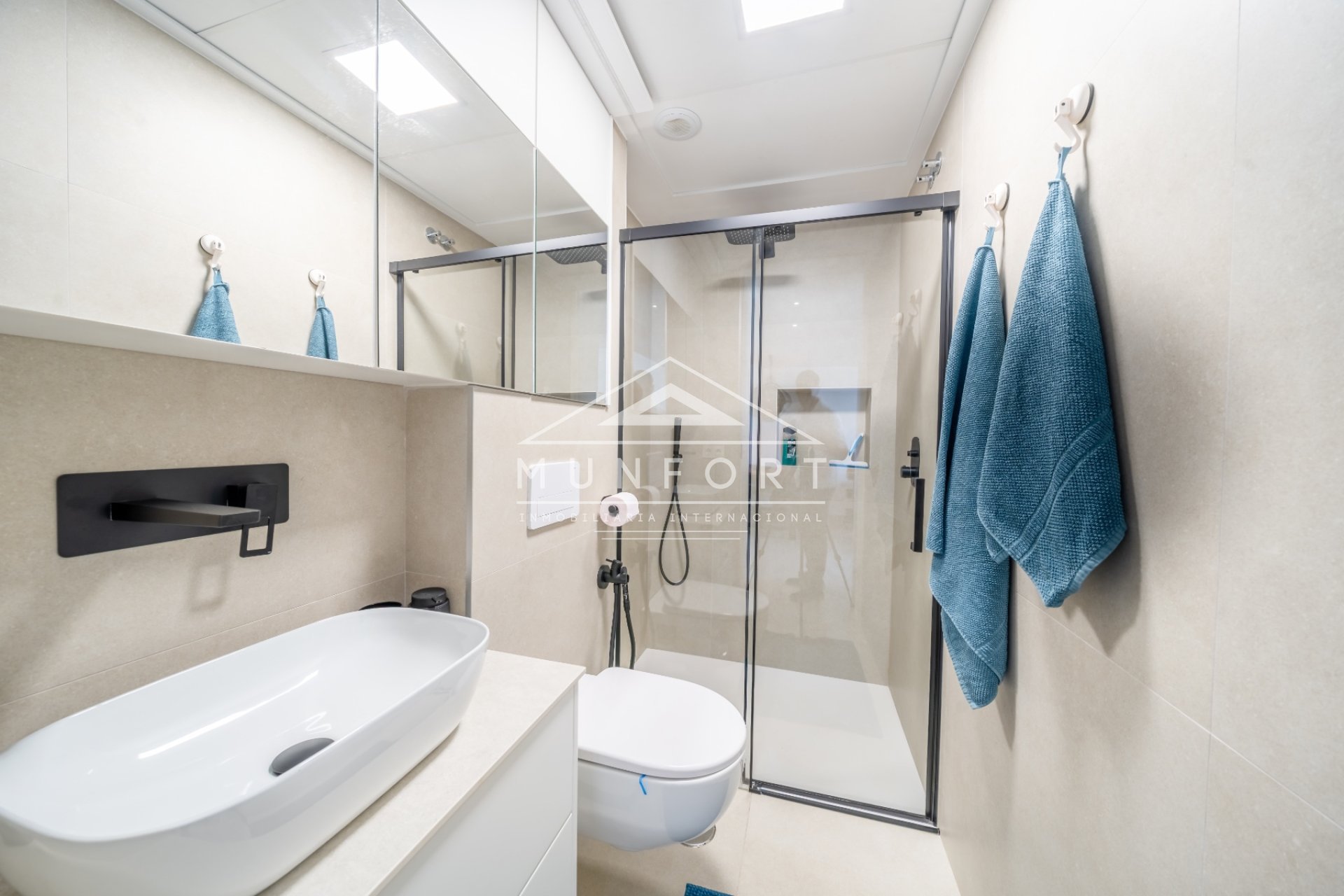 Resale - Bungalows -
Mar de Cristal