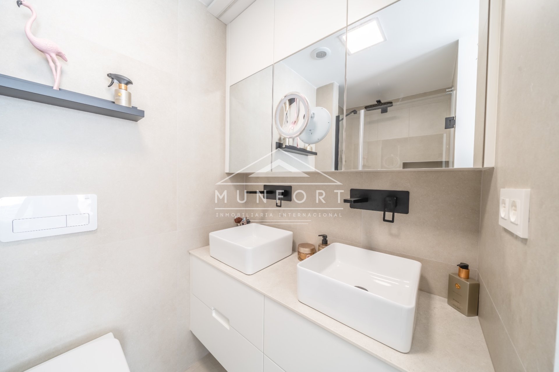 Resale - Bungalows -
Mar de Cristal