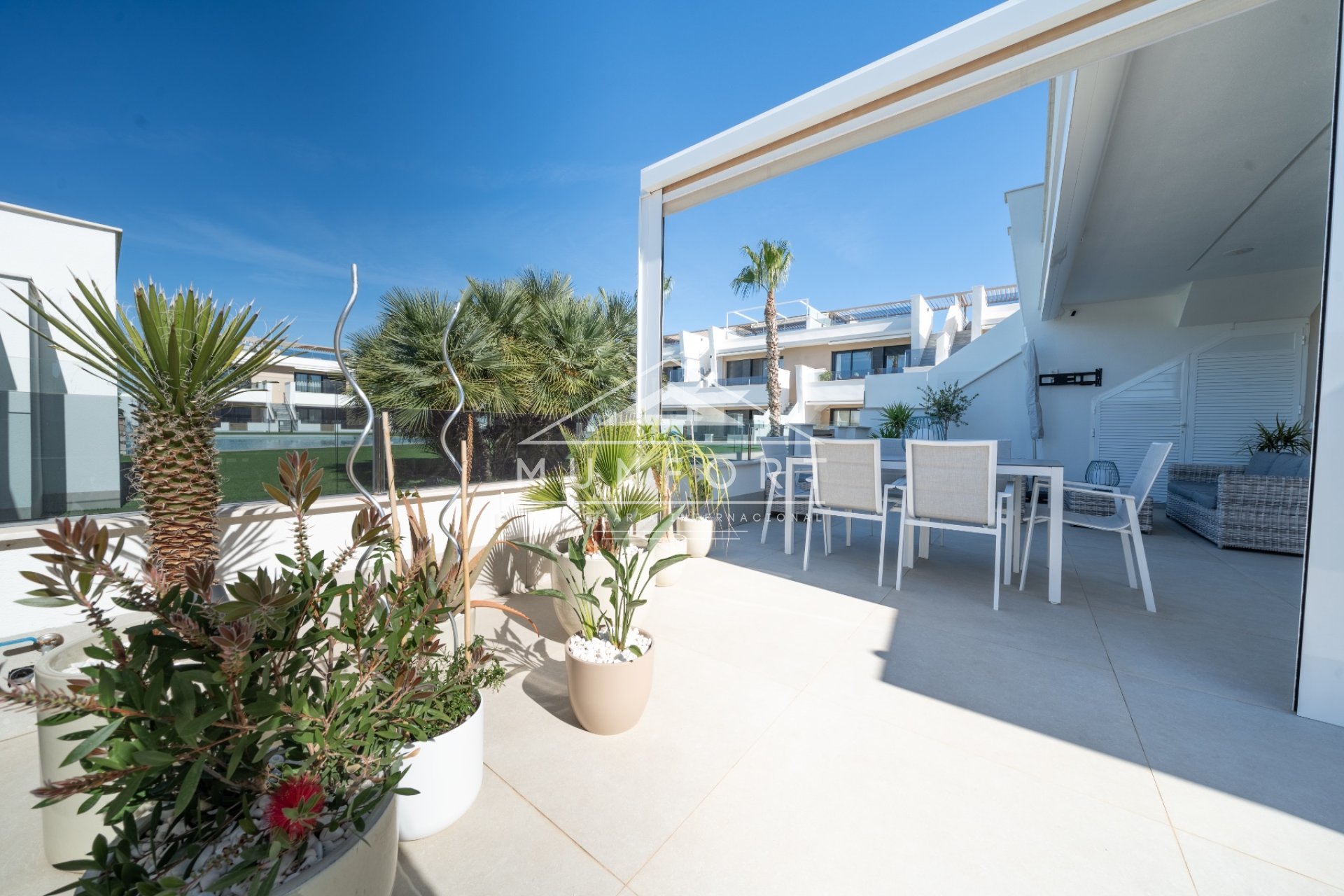 Resale - Bungalows -
Mar de Cristal