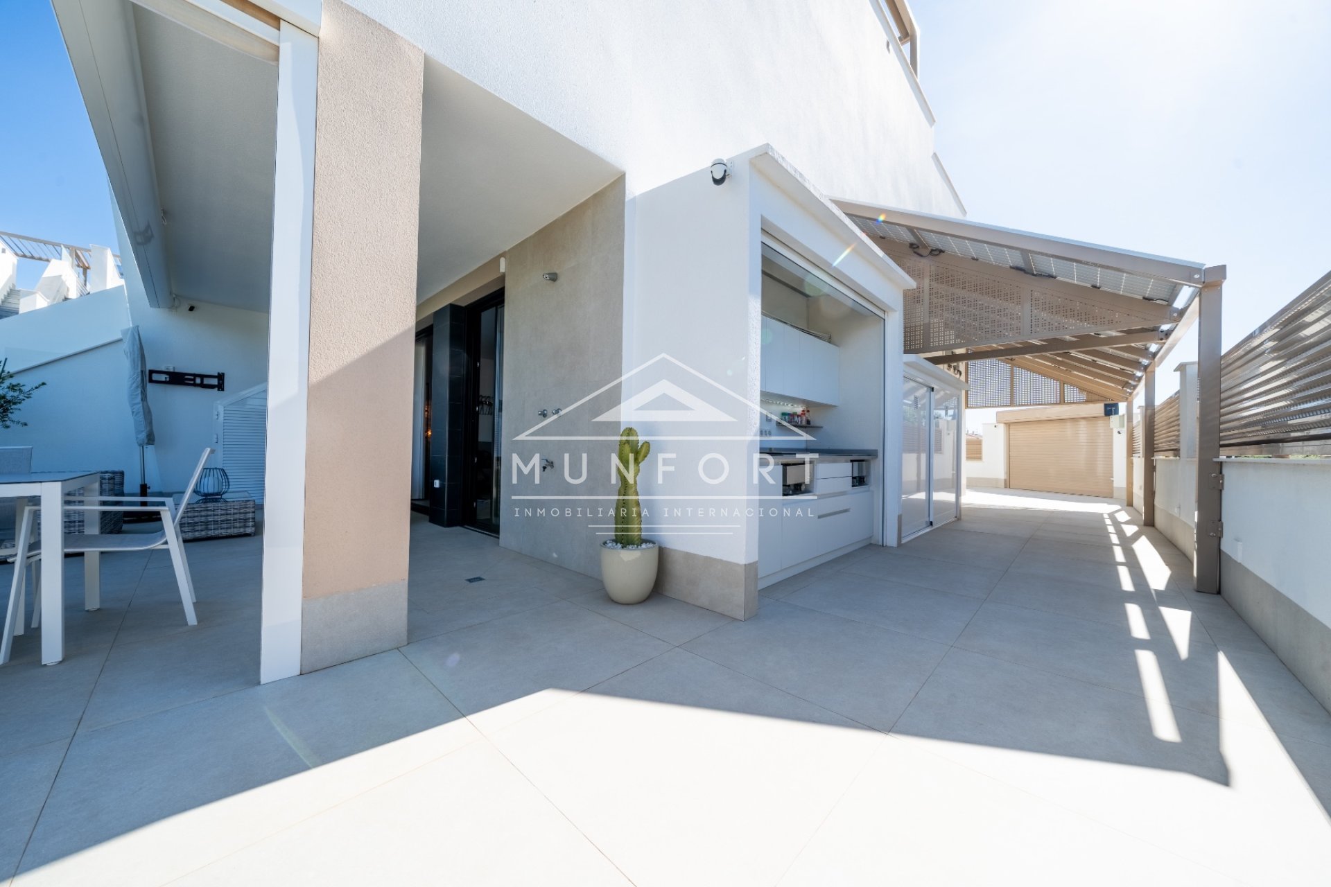 Resale - Bungalows -
Mar de Cristal