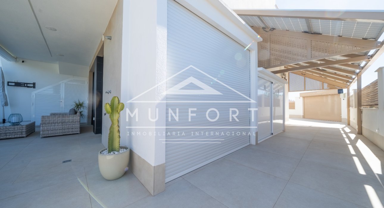 Resale - Bungalows -
Mar de Cristal