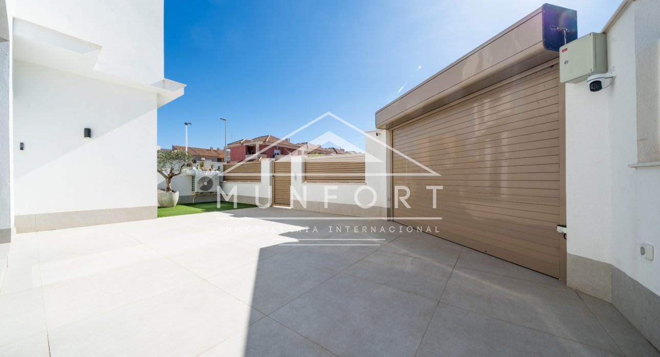 Resale - Bungalows -
Mar de Cristal