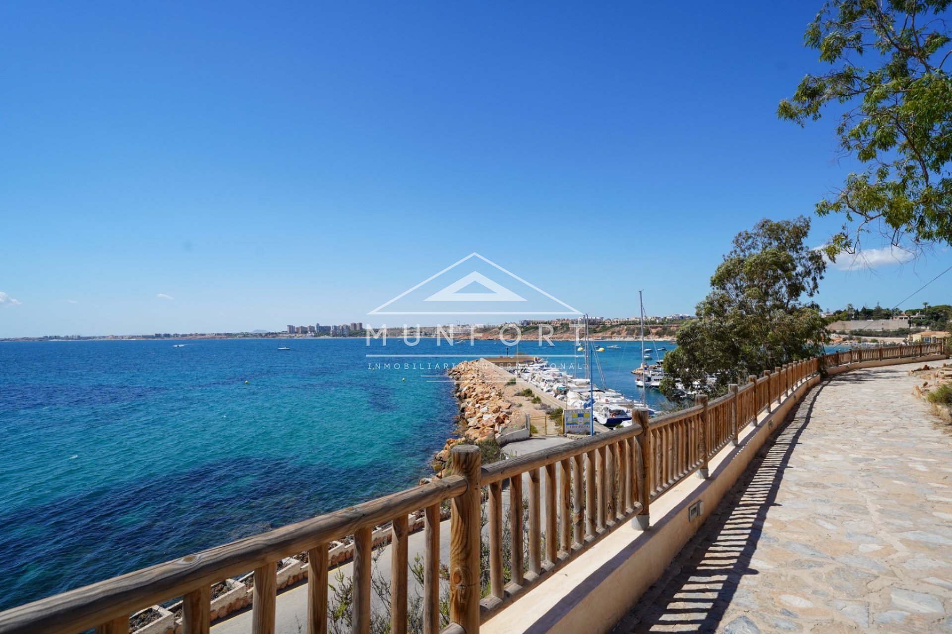 Resale - Bungalows -
Orihuela Costa - Cabo Roig
