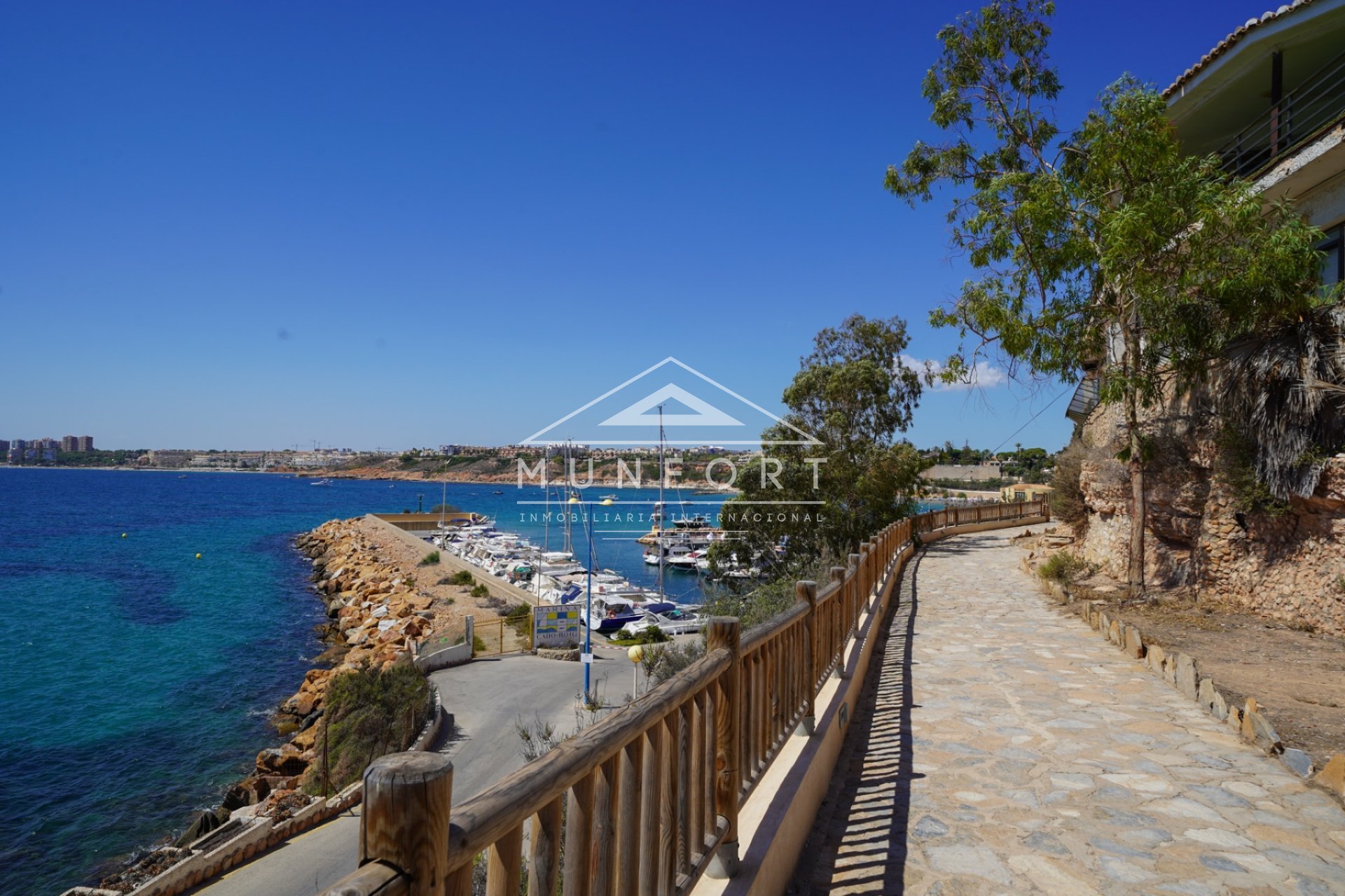 Resale - Bungalows -
Orihuela Costa - Cabo Roig